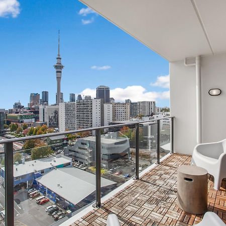 Skyline Serenade Apt With Skycity View And Parking Auckland Esterno foto